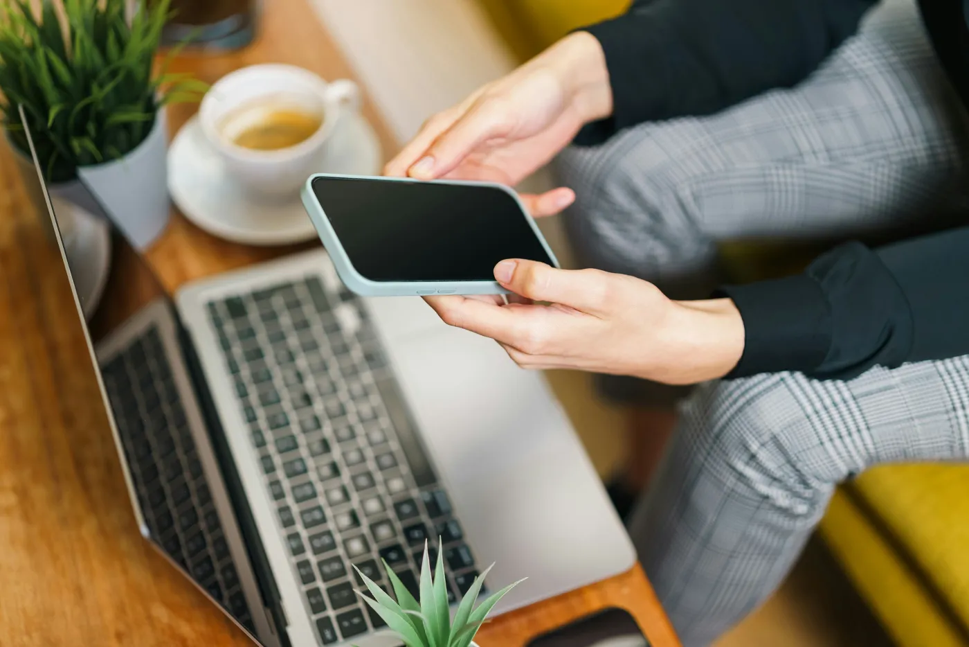 Manage your business online from wherever you work